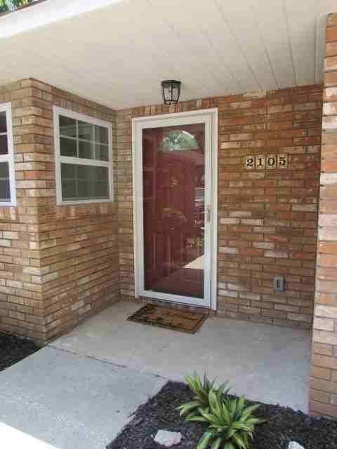 2105 David Ct - Photo 2 of 11