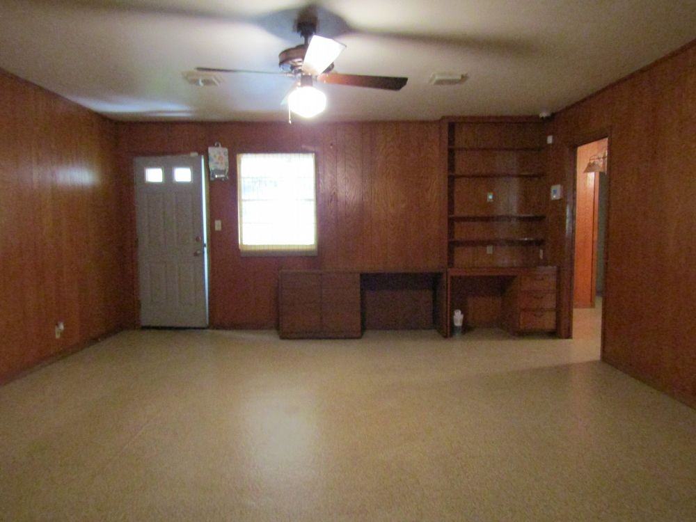 5820 Labelle Rd - Photo 2 of 11