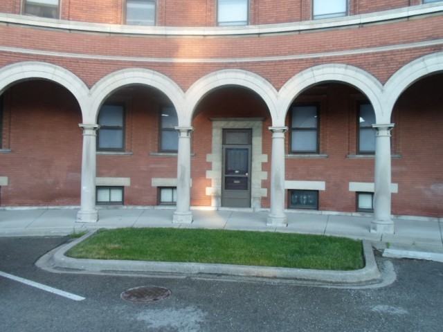 635 E 112th St - Photo 2 of 14