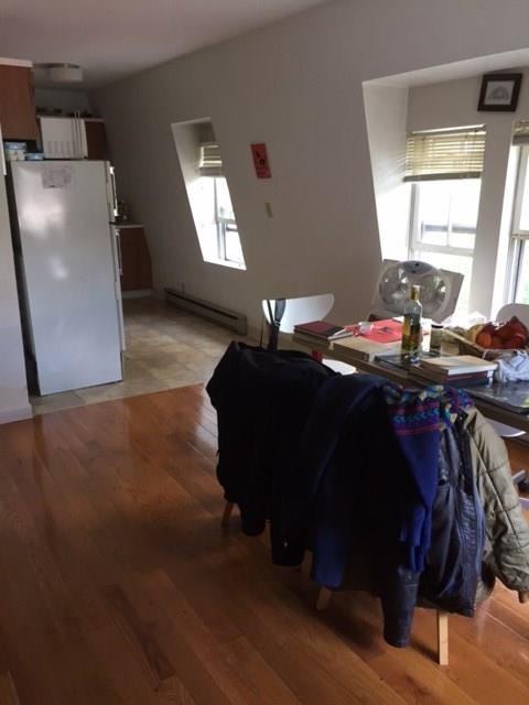 118 Governor St #4 - Photo 2 of 5