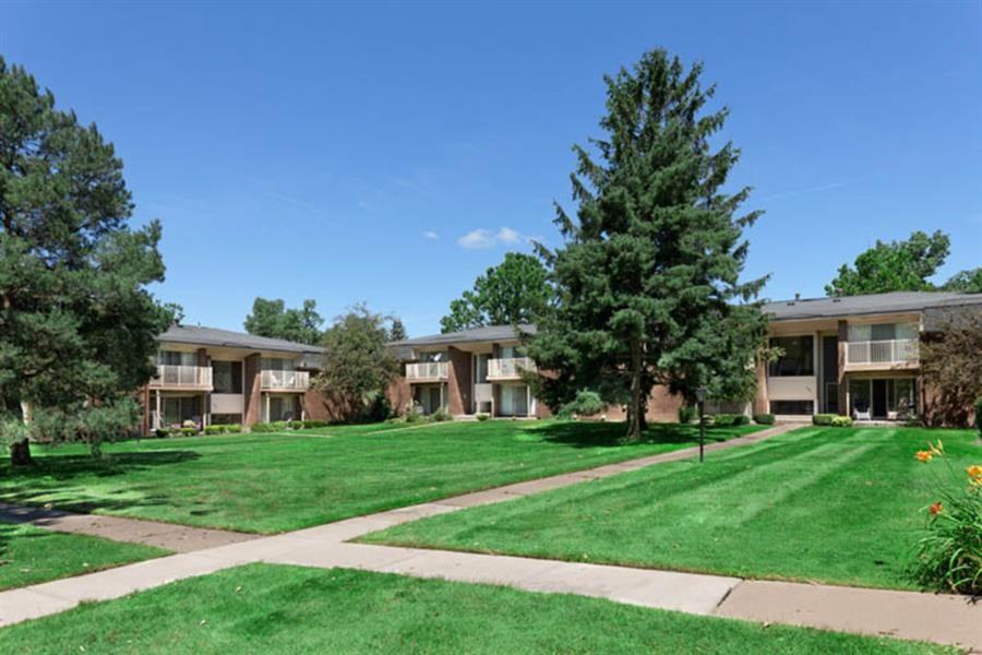 Kensington Manor Apartments - Photo 3 of 22