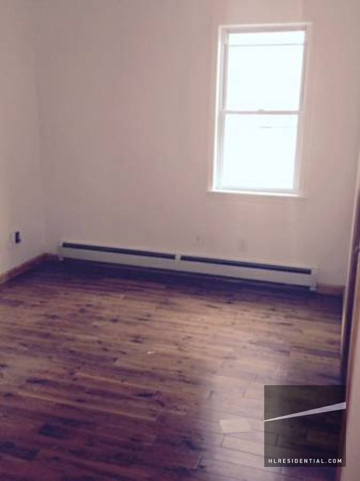 8581 115th St 4P - Photo 2 of 5