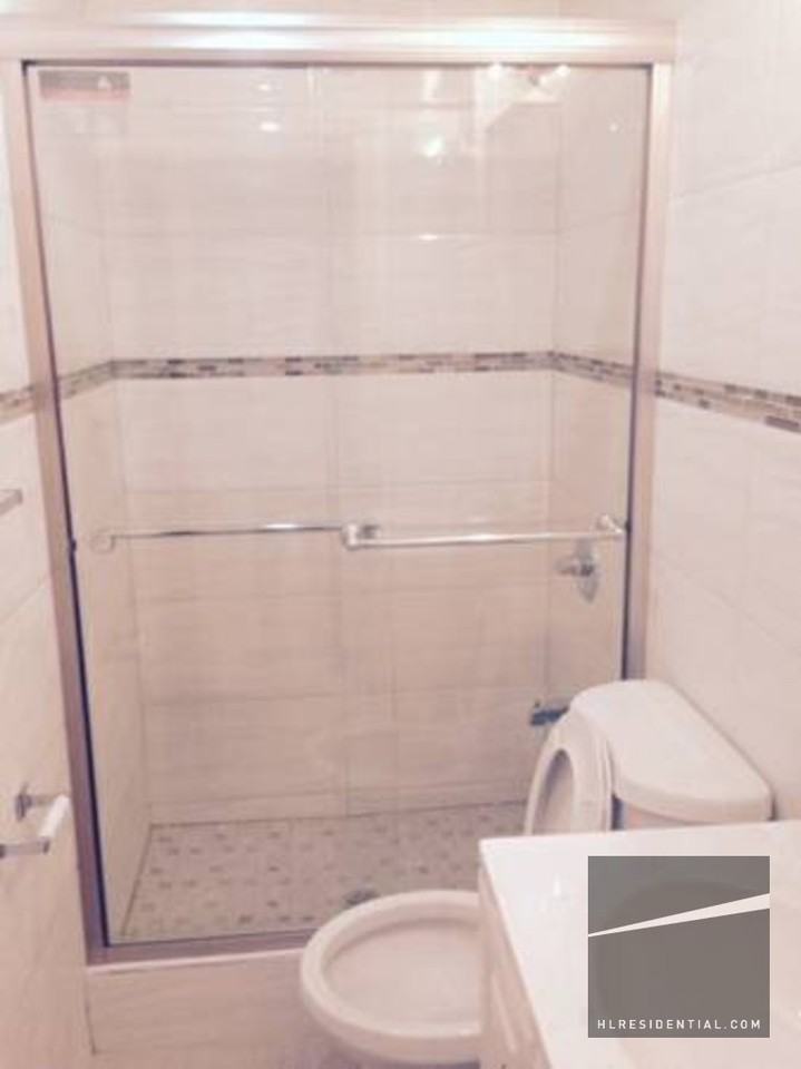 8581 115th St 4P - Photo 3 of 5