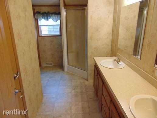 Valley View Dr & Clubhouse Dr - Photo 3 of 4