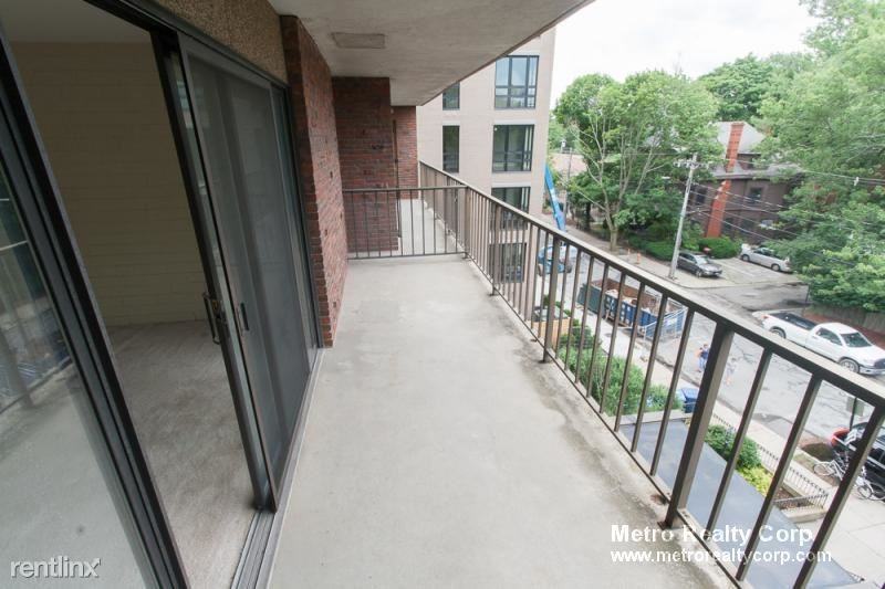 41 Marion St - Photo 3 of 10