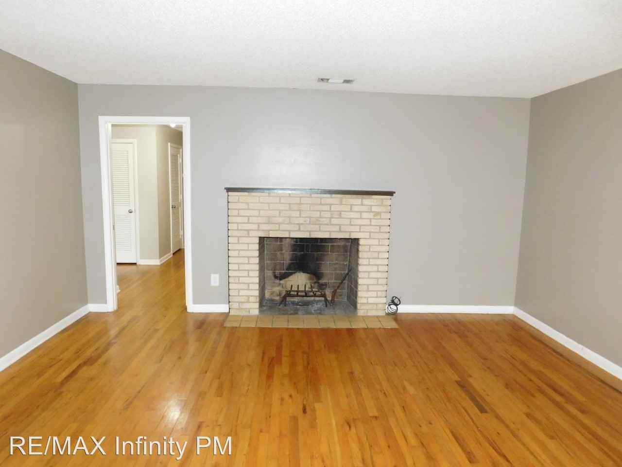 1011 Gerhardt Dr - Photo 2 of 12