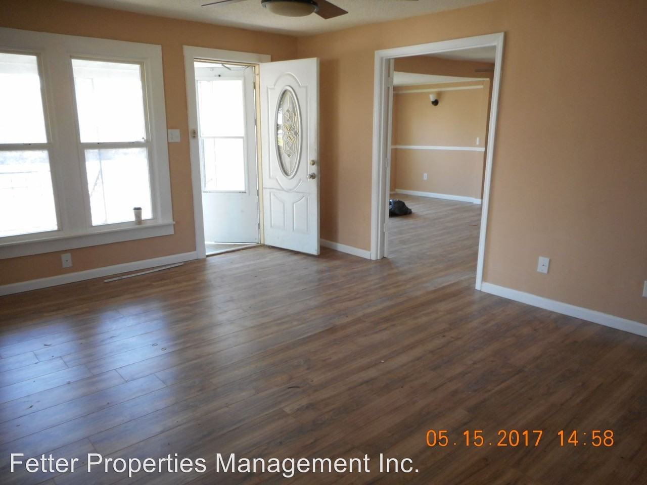 3215 Edgewood Dr - Photo 2 of 8