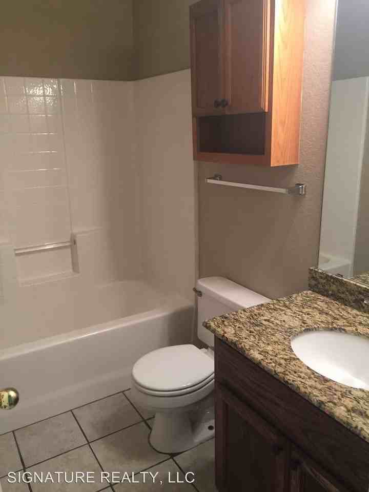 2612 NW 164th Terrace - Photo 2 of 12