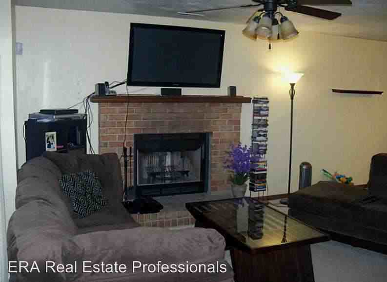 1129 George St - Photo 3 of 14