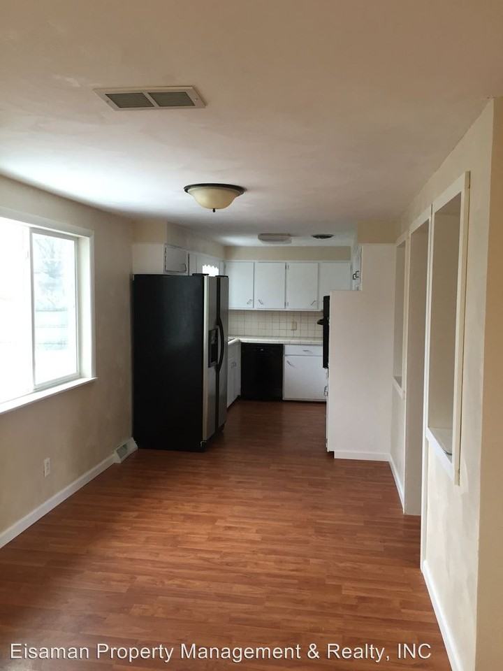 5403 Glenridge Dr - Photo 2 of 22