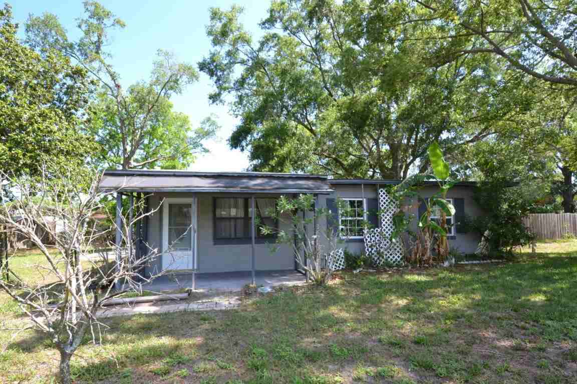 11911 Cornelius St - Photo 2 of 8