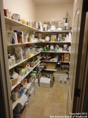 2031 Milan - Photo 3 of 9