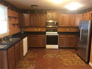 1204 Garland Dr - Photo 2 of 25