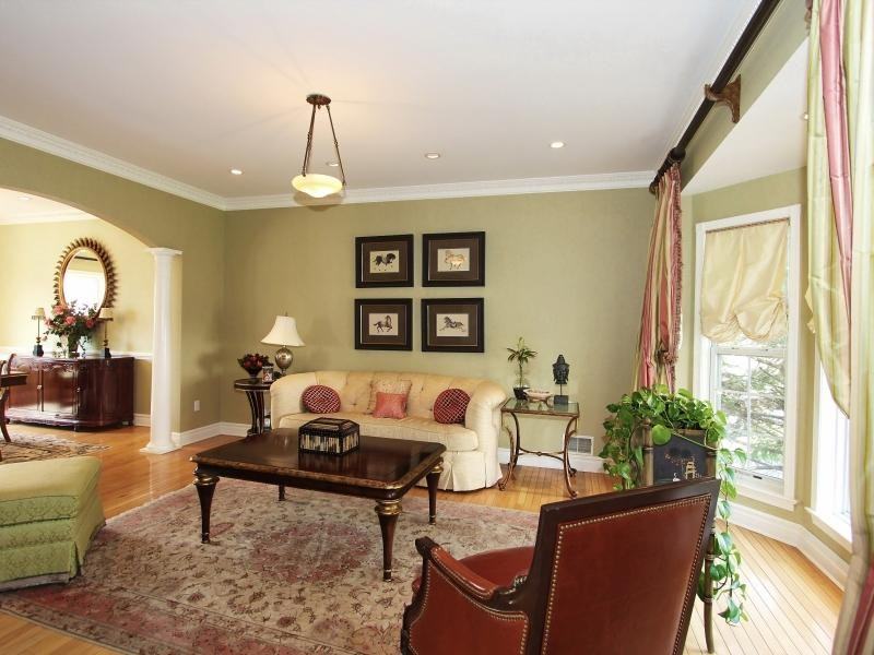 13 Wingate Way - Photo 3 of 24