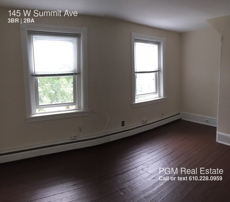 145 W Summit Ave - Photo 2 of 16