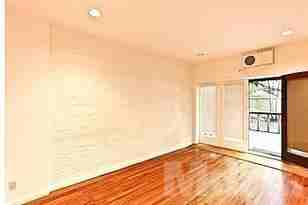 York Ave & E 69th St #3