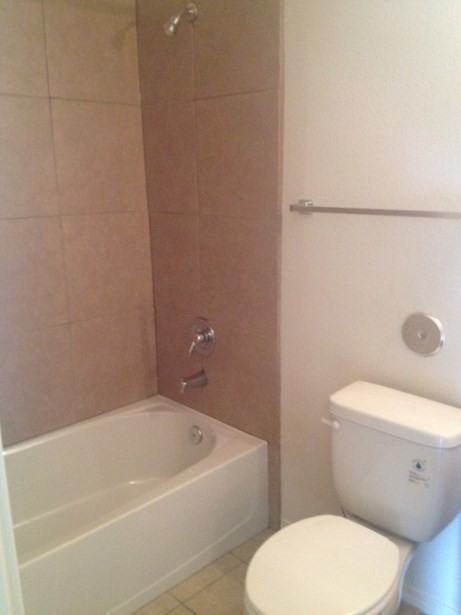 8491 Roseway Dr #B - Photo 3 of 12