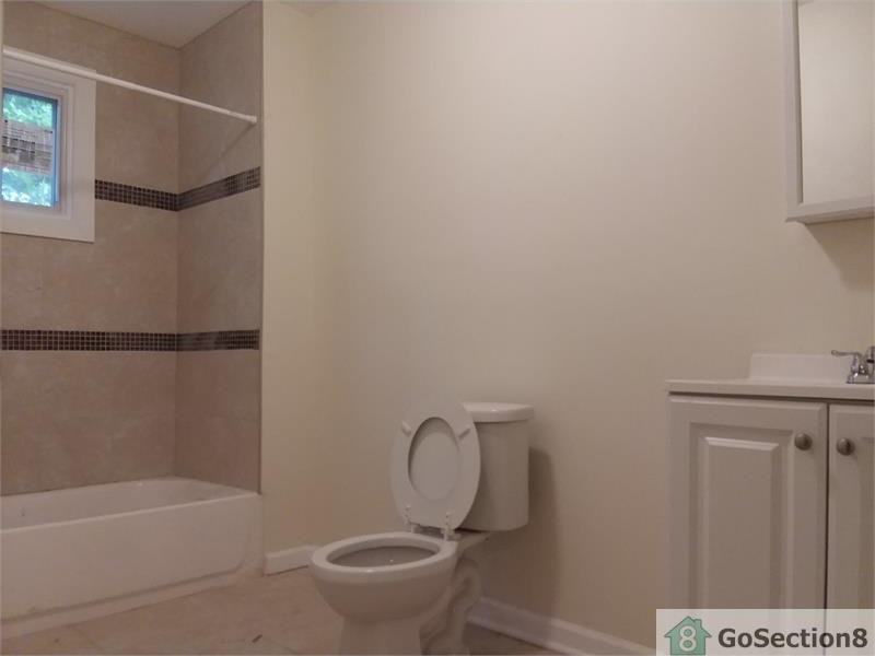 375 S 10th St #1stFL - Photo 2 of 7