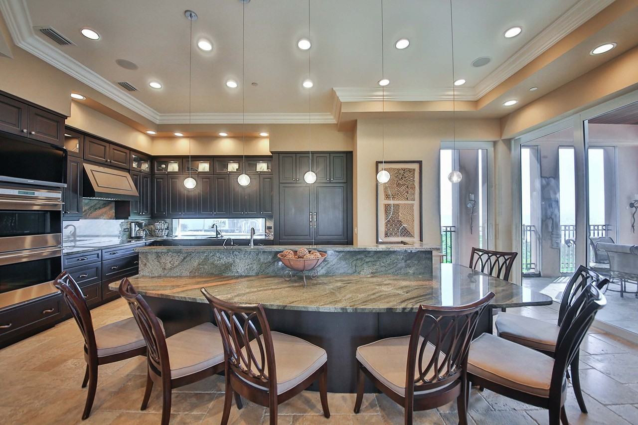 114 Anguilla Ln - Photo 3 of 25