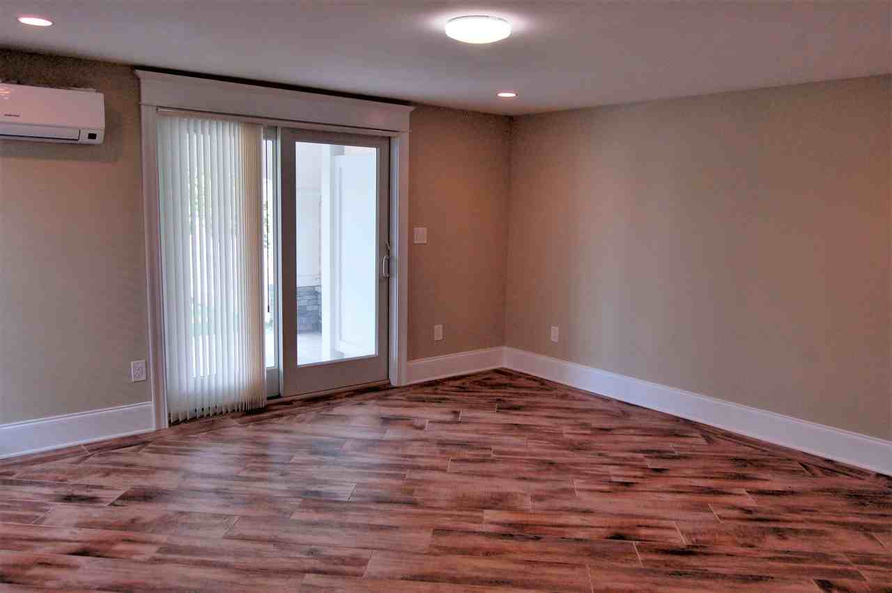 3004 Wesley Ave - Photo 3 of 40