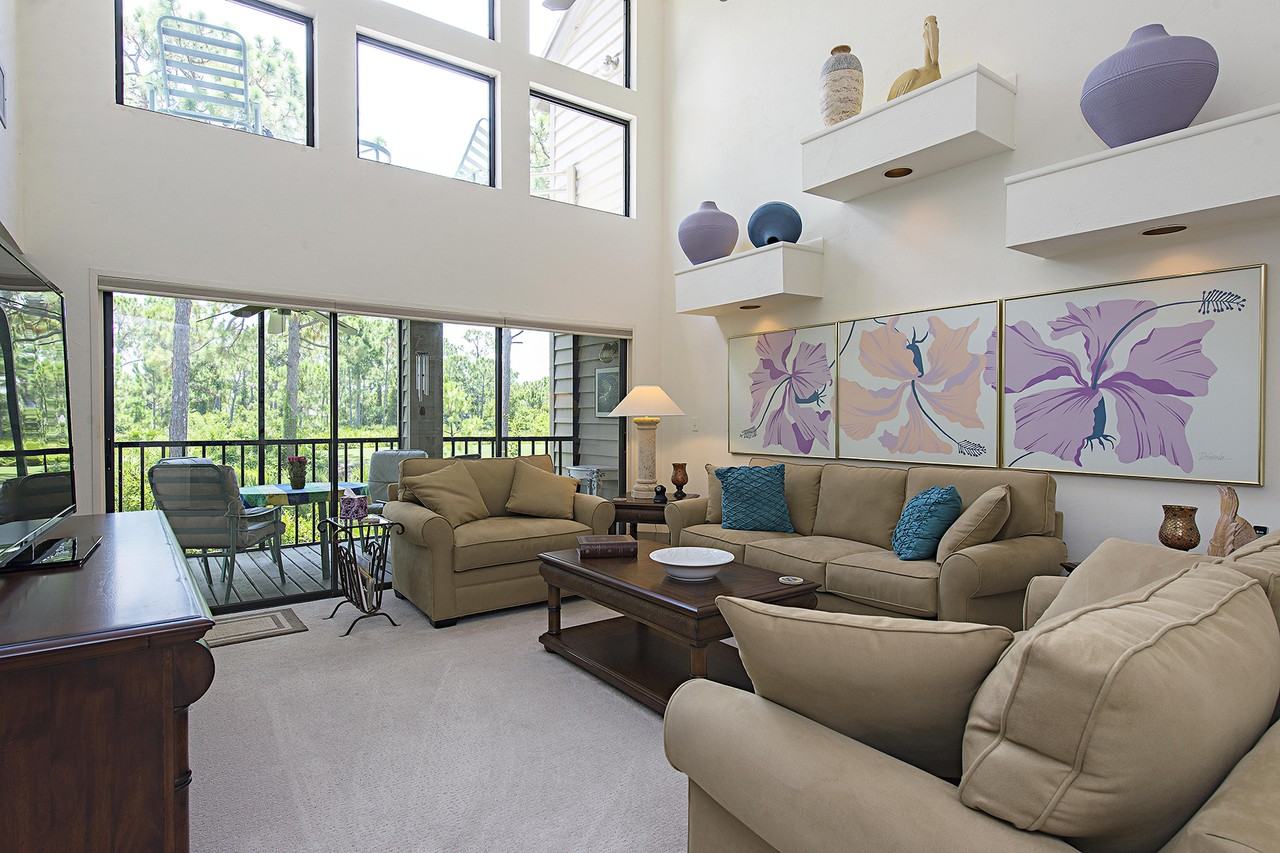 27131 Oakwood Lake Dr - Photo 2 of 8