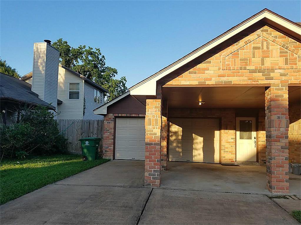 5010 E Fallen Bough Dr - Photo 2 of 7