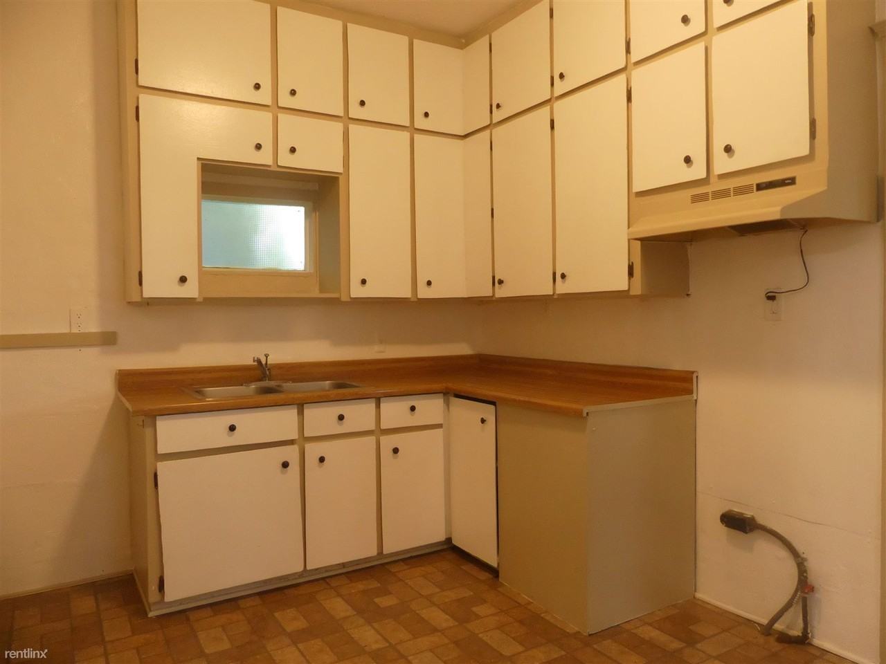 37 Forest St - Photo 2 of 10