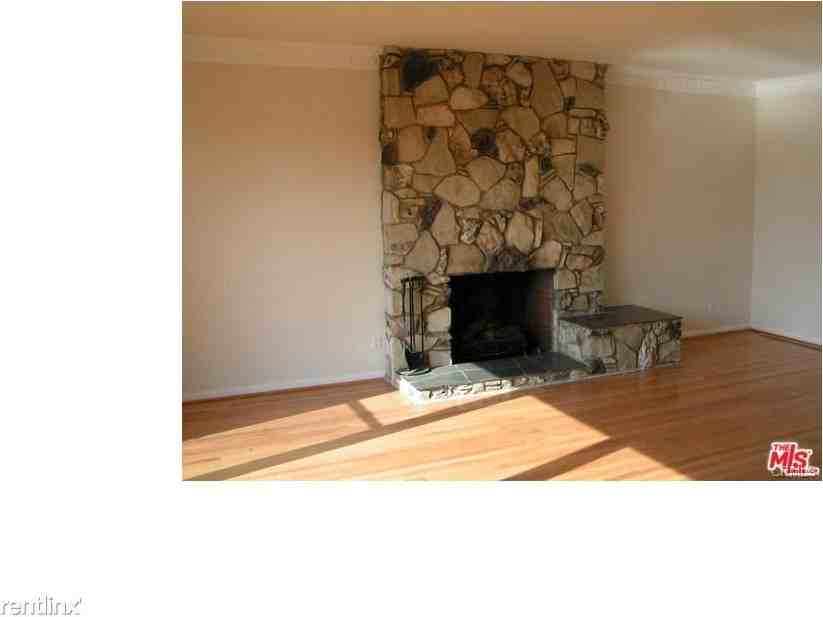 9135 W 25th St - Photo 2 of 8