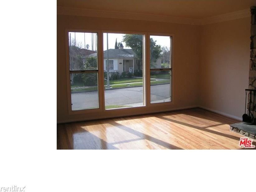 9135 W 25th St - Photo 3 of 8
