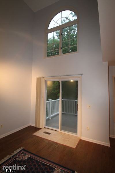 50 Davenport Rd - Photo 2 of 17