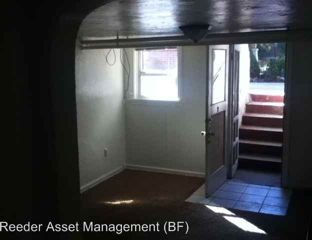 43 South 1st East - Photo 3 of 5