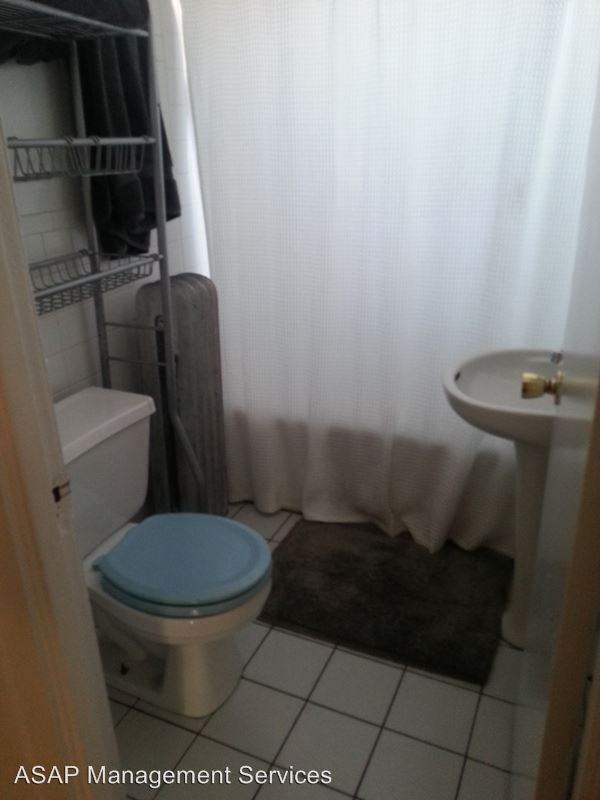 4414-18 N. Whipple - Photo 2 of 7