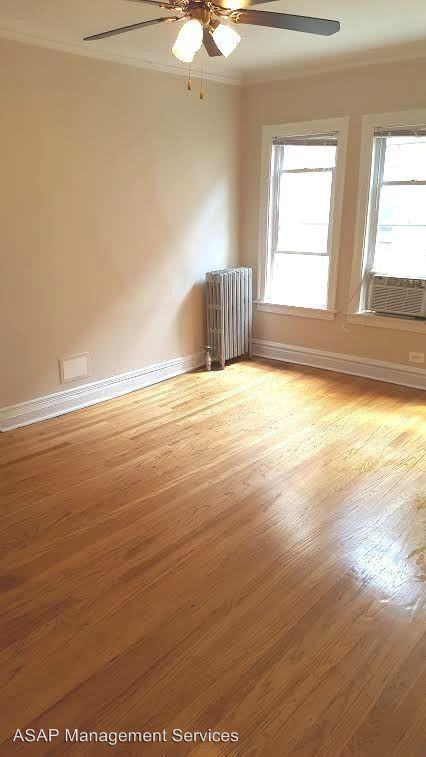 4929-37 N. Whipple - Photo 2 of 6