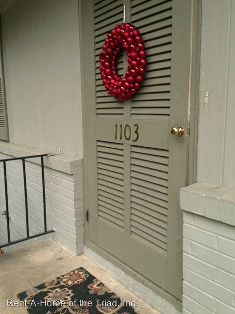 1103 Grayland St - Photo 2 of 6