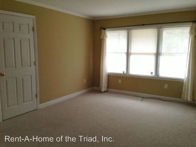 1103 Grayland St - Photo 3 of 6