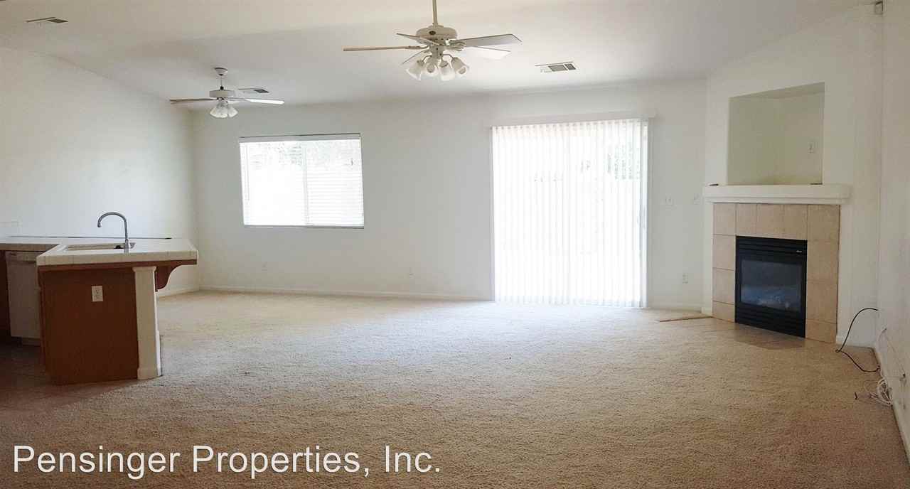 12408 Verdelho Ave - Photo 3 of 22