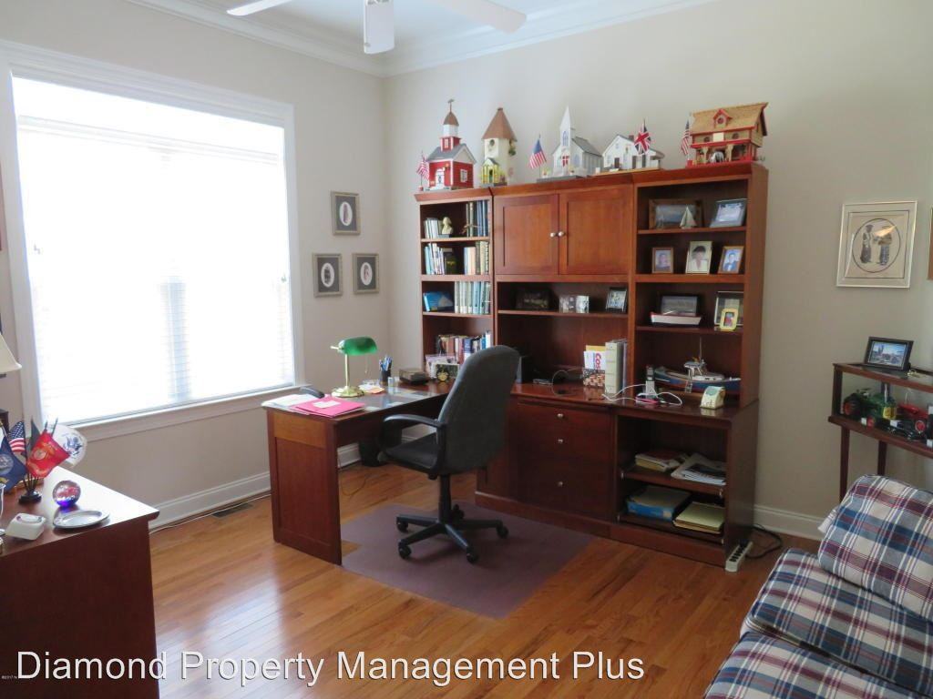 912 Taberna Cir - Photo 2 of 14