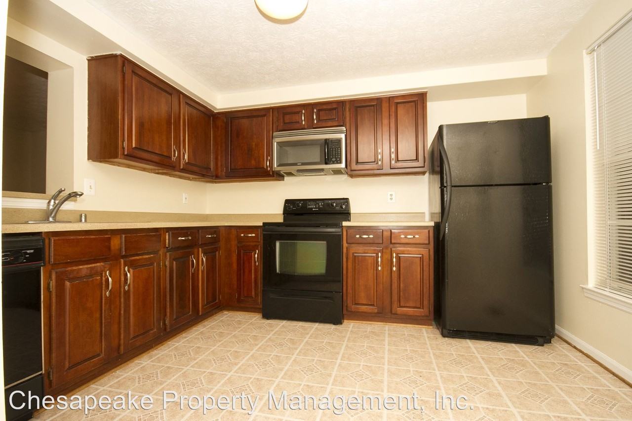 8101 Greenspring Valley Rd - Photo 3 of 17