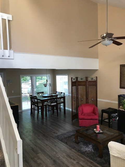 2640 Overlook Dr - Photo 3 of 35