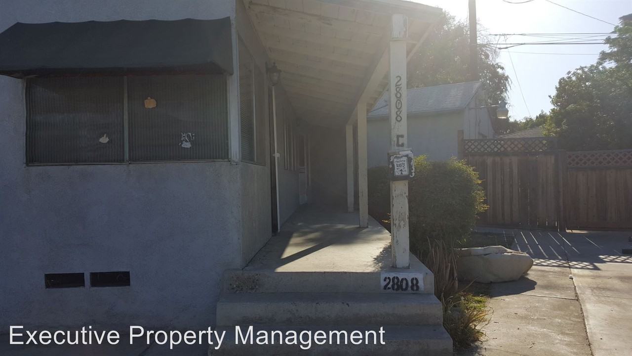 2808 Primera Vista - Photo 3 of 22