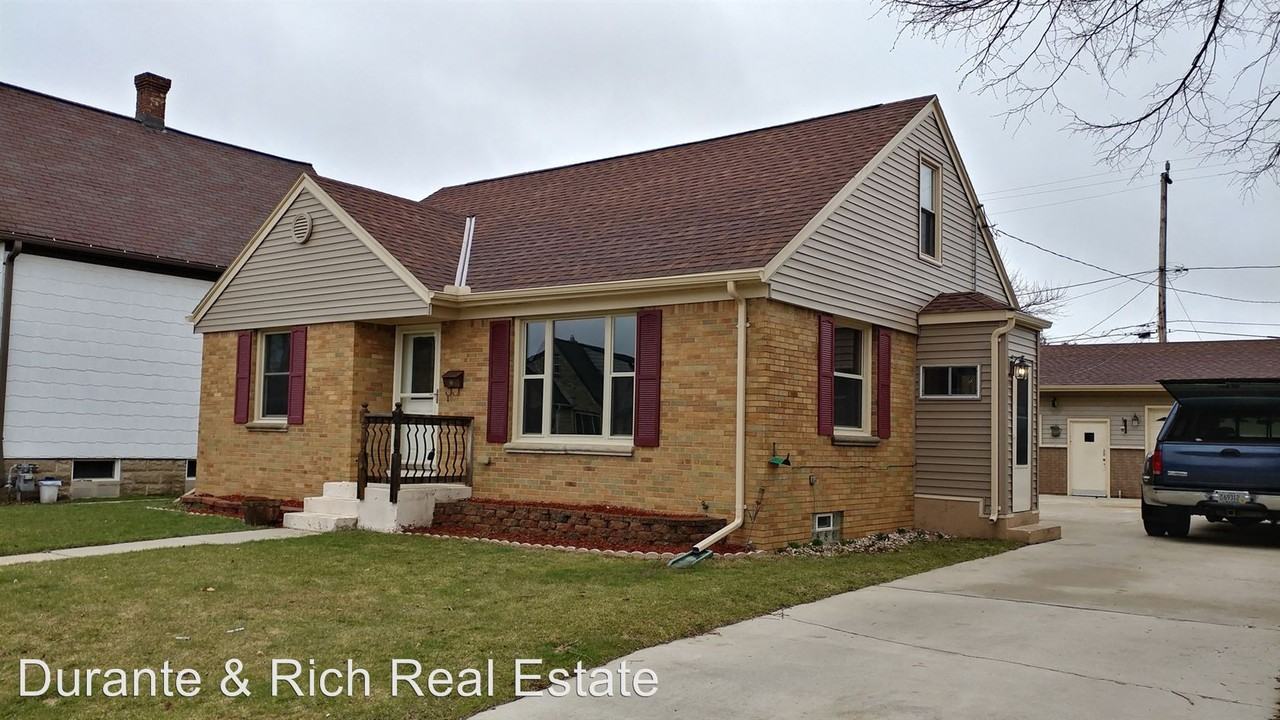1622 Minnesota Ave - Photo 3 of 25