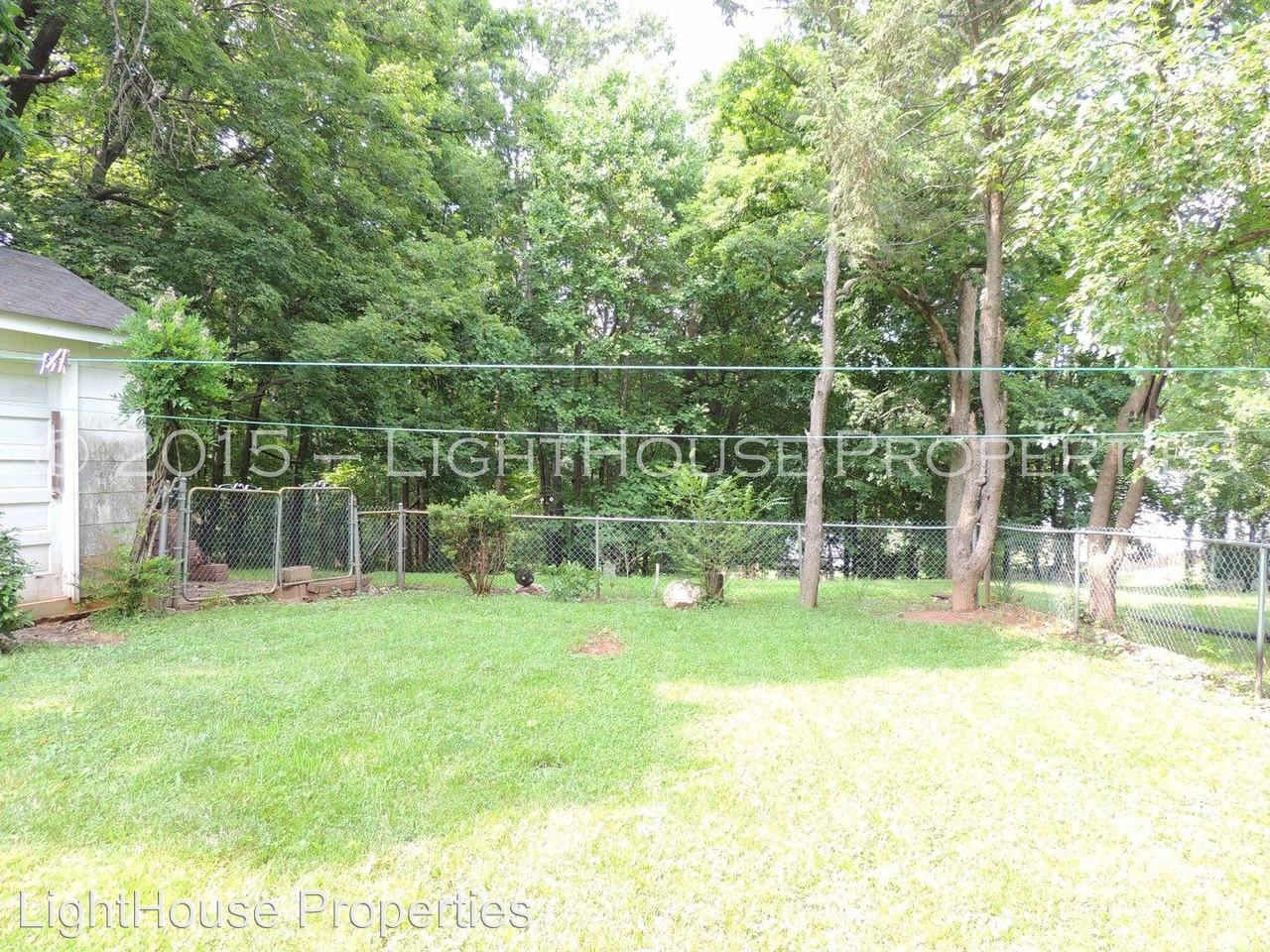 1011 Laurel St - Photo 3 of 20
