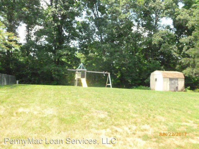 2507 Danielle Dr - Photo 3 of 16