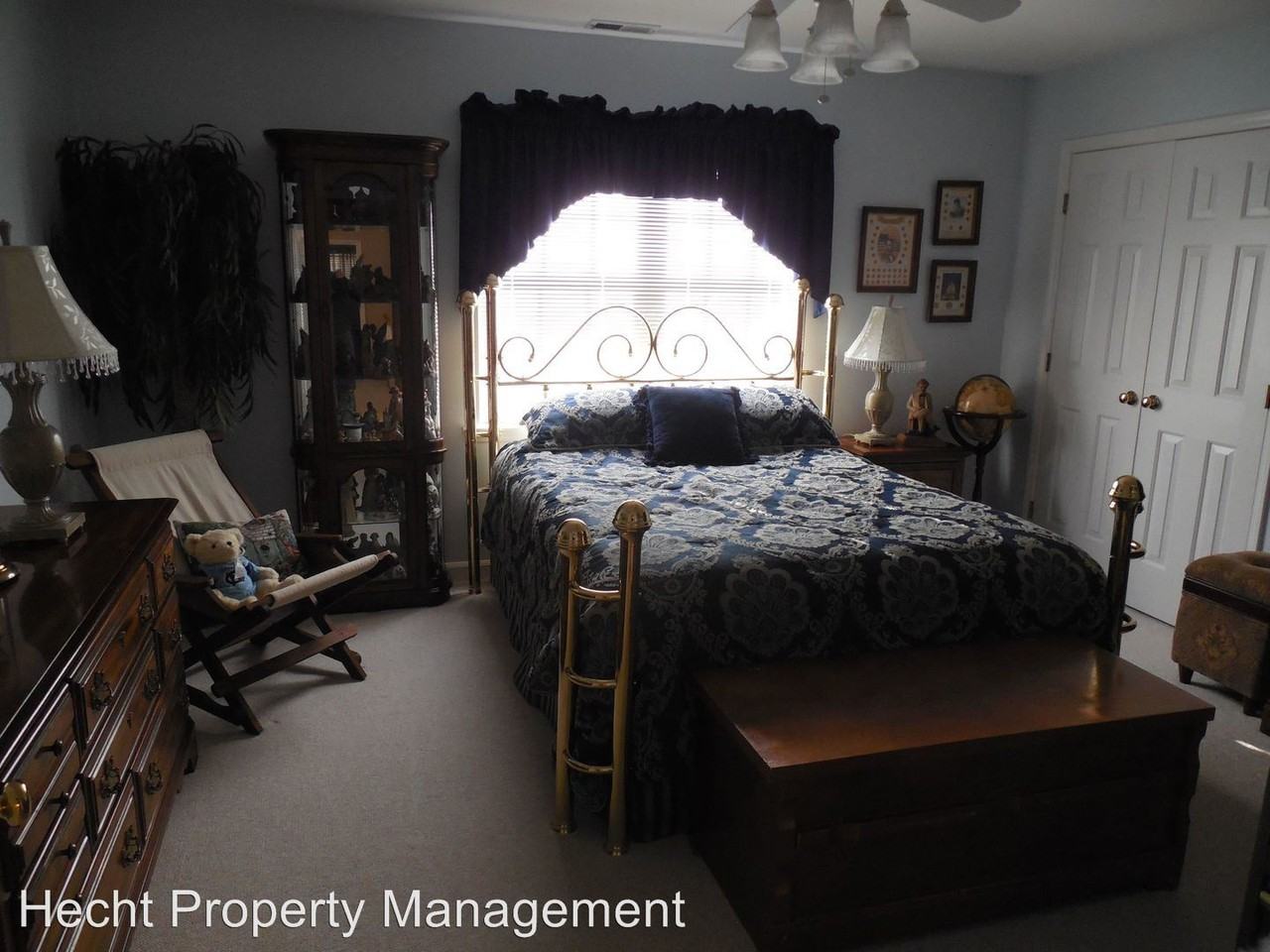 150 Woodfern Pl - Photo 3 of 14