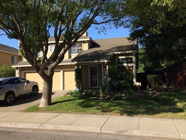 655 Larkspur Dr - Photo 3 of 14