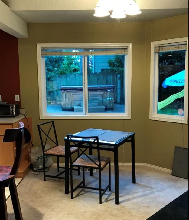 9509 NE 11th Way - Photo 3 of 11