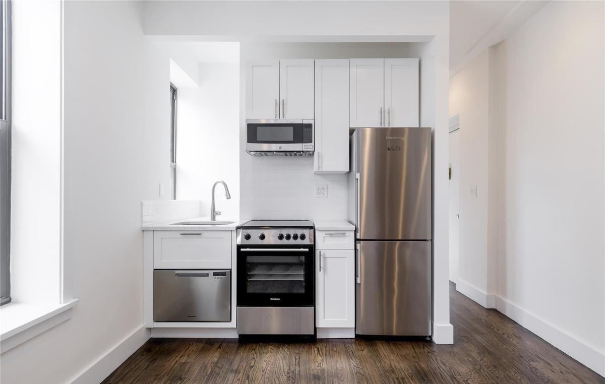 Crosby St #9