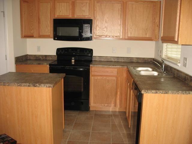 6616 Elgin Ct - Photo 3 of 12