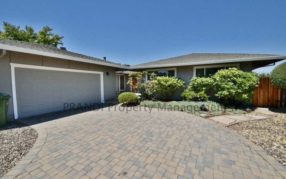 169 San Marino Dr - Photo 3 of 21