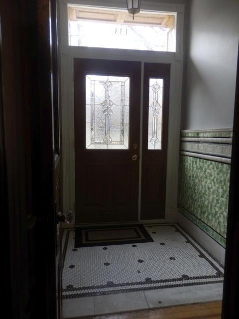 133 Dupont St - Photo 3 of 20
